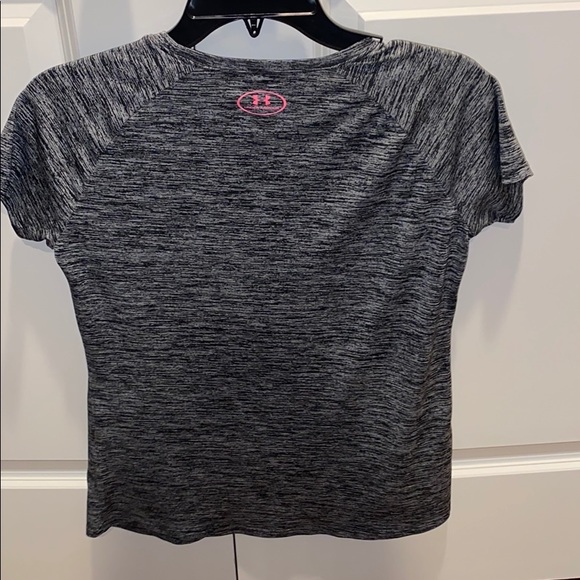 Under Armour Tee - Picture 2 of 2